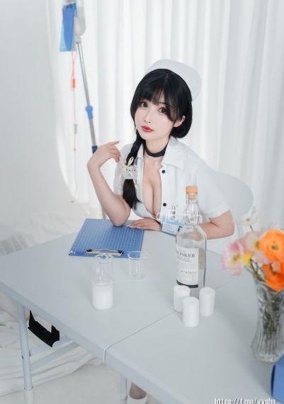 火口的俩人