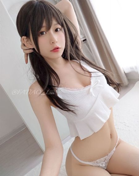 艾曼妞3