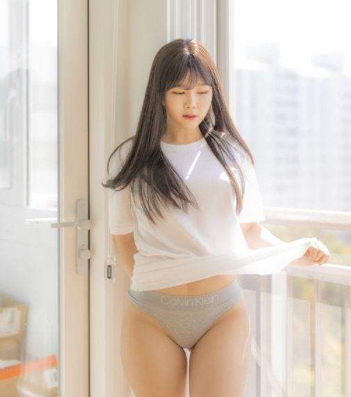 天坑鹰猎电影免费 在线观看