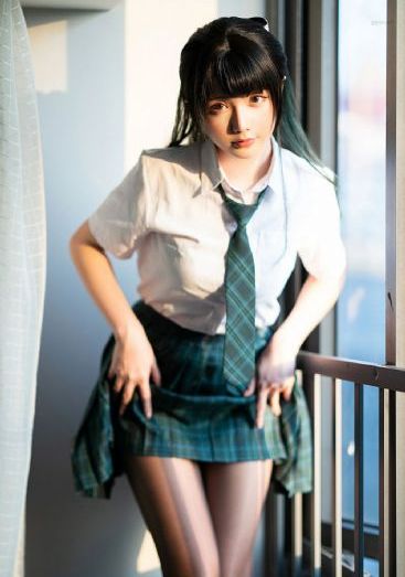 制服诱惑在线