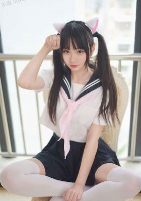 伴郎粗大的内捧猛烈进视频