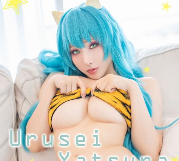 森林里的熊先生在冬眠中