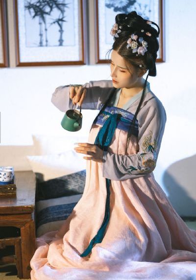 兰闺喜事在线观看