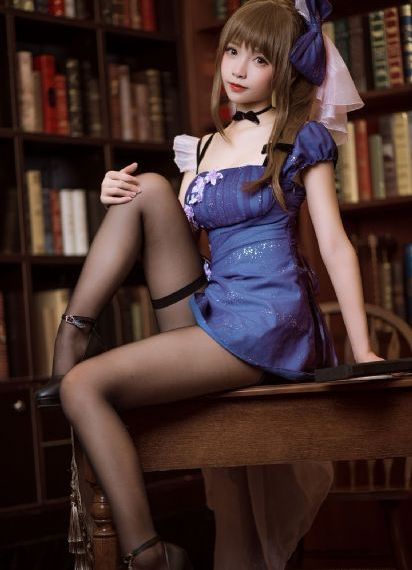 年轻漂亮的女教师2