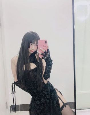 年轻胸大的阿6