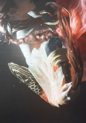《珠帘玉幕》